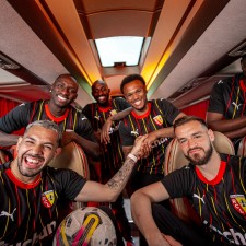 RC Lens 2023-24 udebanetrøje